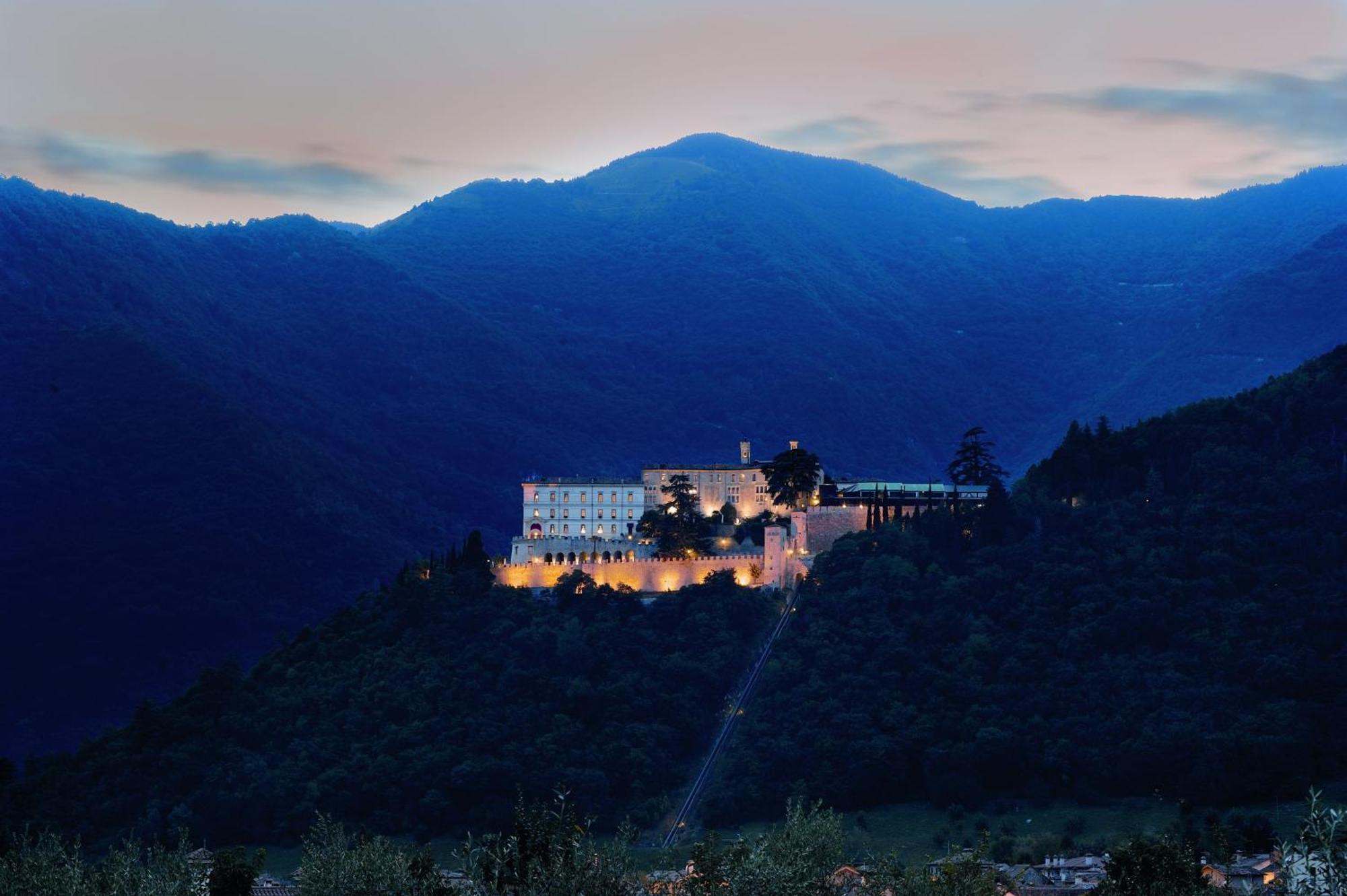 I Giardini Segreti Di Villa Marcello Marinelli Cison di Valmarino Exteriér fotografie